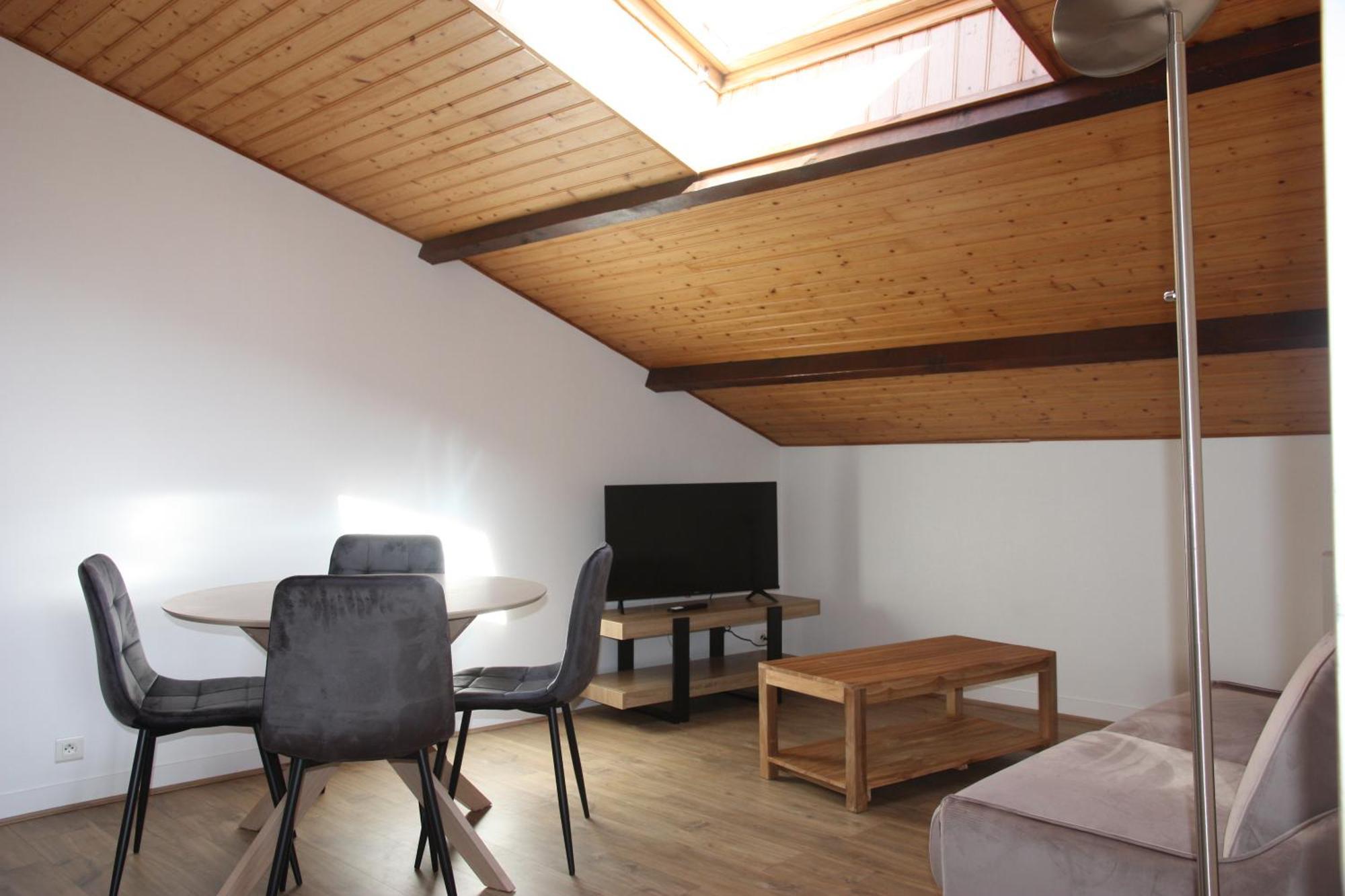 Resid'Spa Loire & Sevre - Appartement Резе Екстер'єр фото