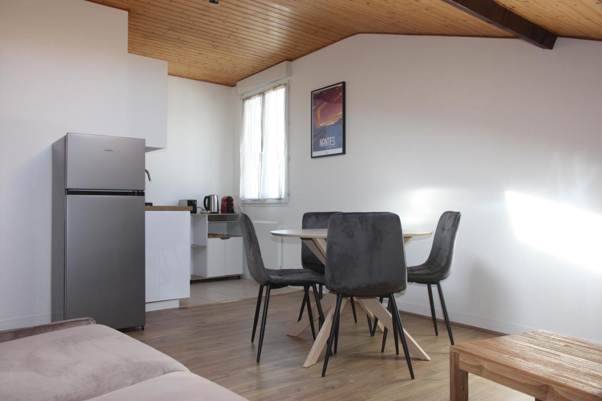 Resid'Spa Loire & Sevre - Appartement Резе Екстер'єр фото